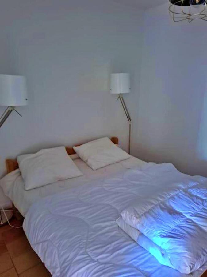 Vakantie Woning Le Chat Maison 175 Ecuras Exterior photo